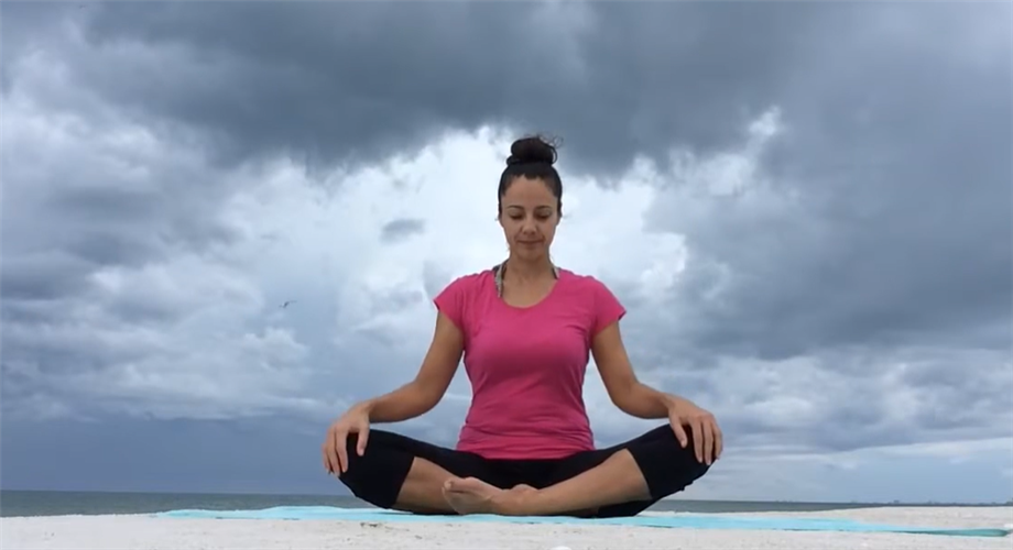 5 Minute Morning Yoga for Beginners